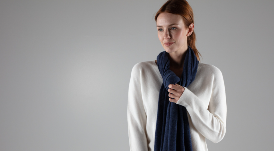 beautiful blue cashmere scarves and wraps