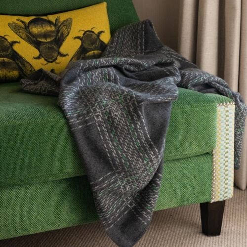 Ballater Grey/Green Tartan Cashmere Wrap