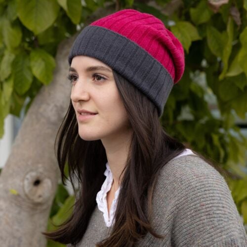 Glamis pink and grey rib cashmere beanie