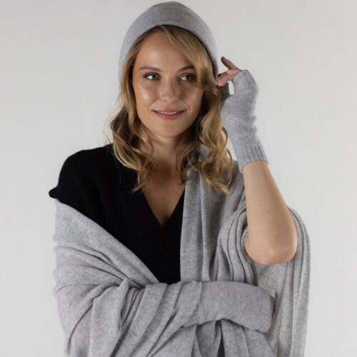 Cocoon Women's Grey Cashmere Wrap, Hat and Gloves Set