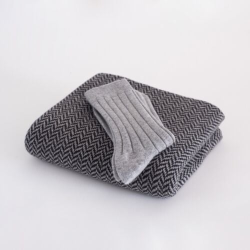 Winter Hawk Men's Grey Cashmere Scarf and Socks Set