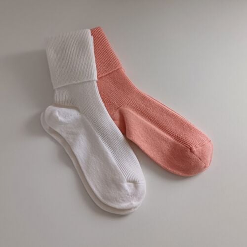 Toasty Women's Coral Pink/Coco White Cashmere Socks Set