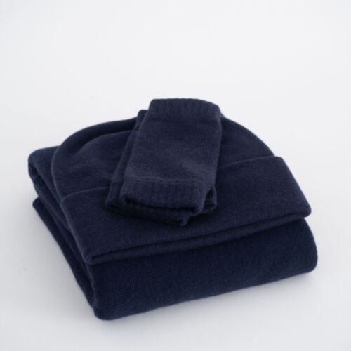 Cocoon Women's Navy Cashmere Wrap, Hat and Gloves Set