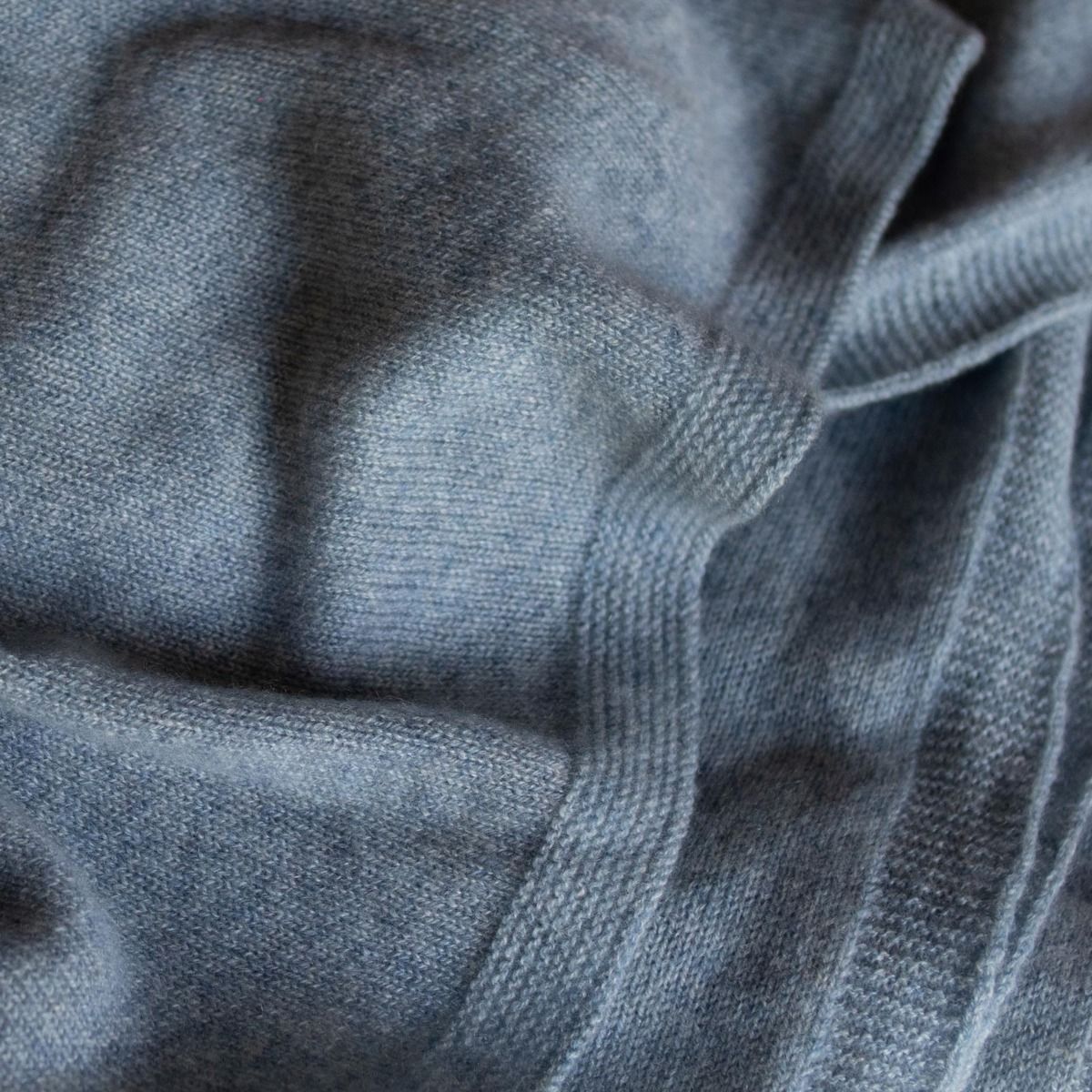 Mizzle Blue Cashmere Wrap | The Travelwrap Company