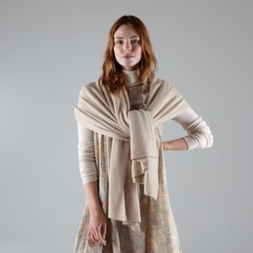 Cashmere cream scarf discount
