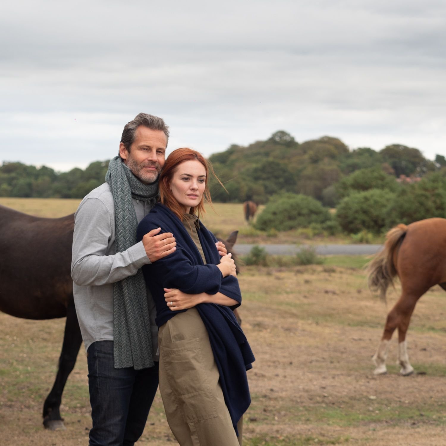 couple in new forest wearing cashmere shawls