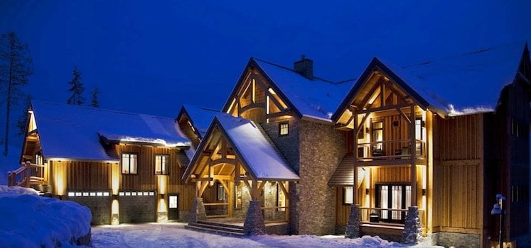 THE WORLD'S BEST SKI CHALETS by Maggie O'Sullivan Image