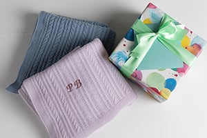 Your Guide To Luxury Cashmere Gifts Image